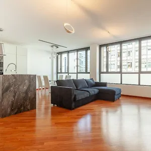  Apartment Easyhomes-madonnina View