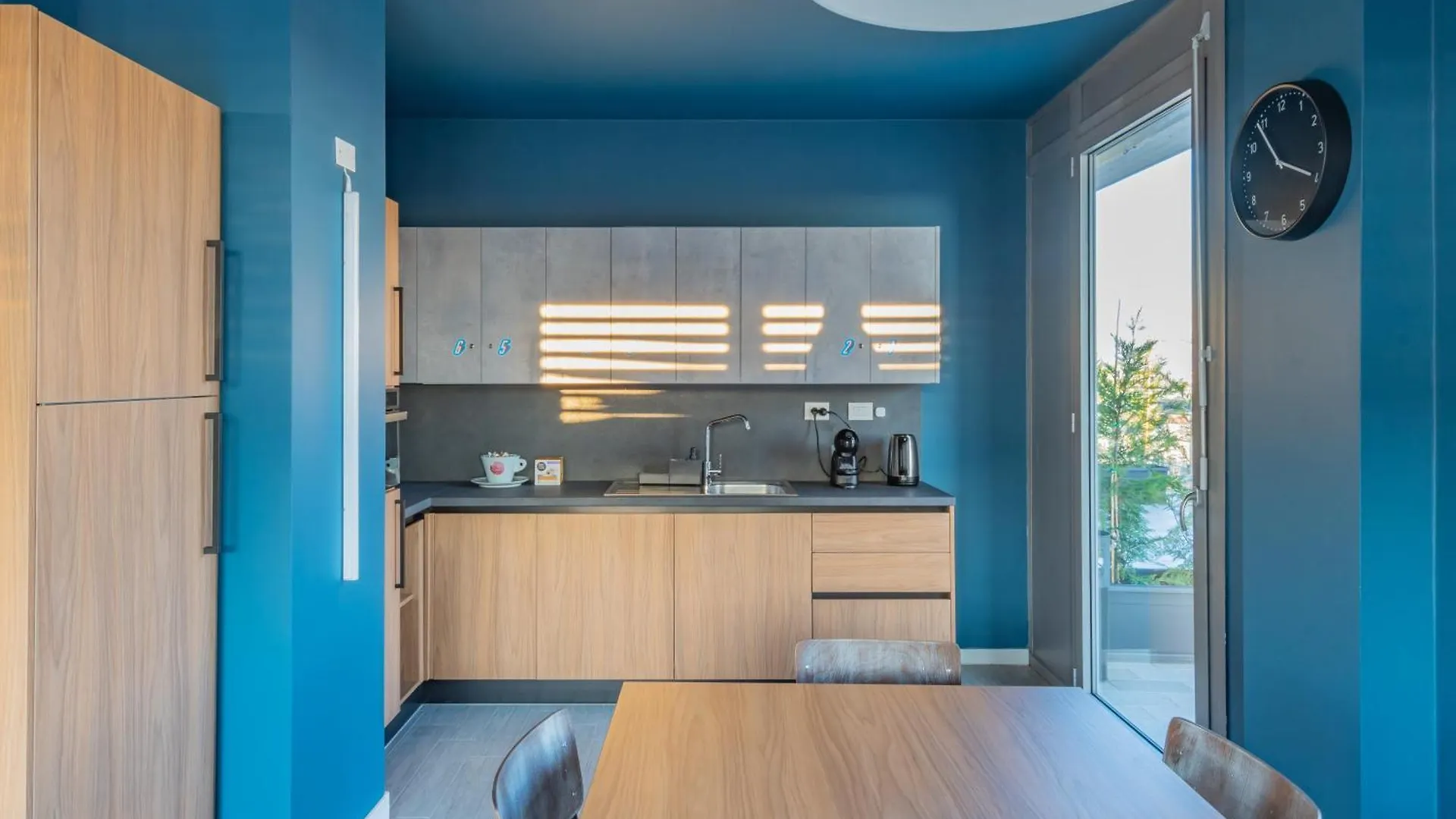 Unico Studios Milan 0*,