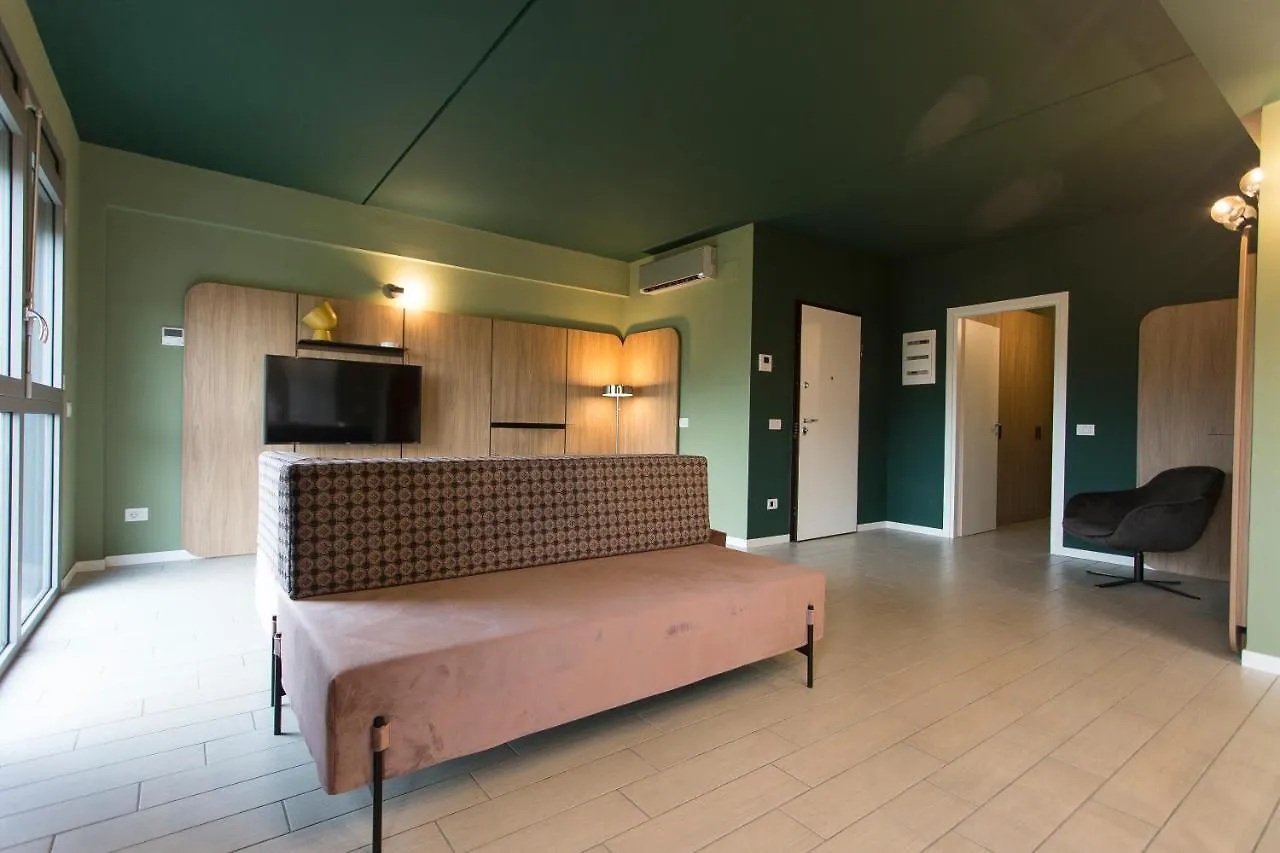 Apartment Unico Studios Milan